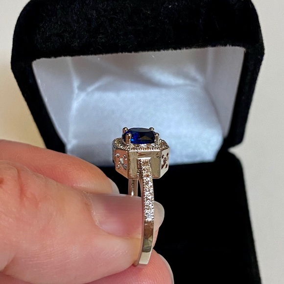 925 Sterling Silver Blue CZ Diamond Halo Ring - Picture 7 of 14